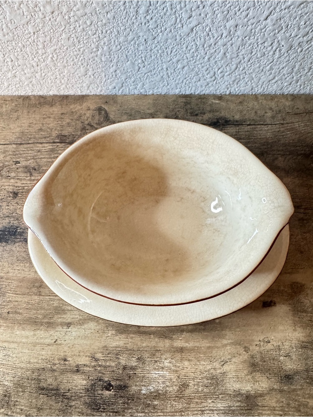 Vintage Cream Glaze Gravy Boat & Underplate | Brown Trim - Picture 4 of 14